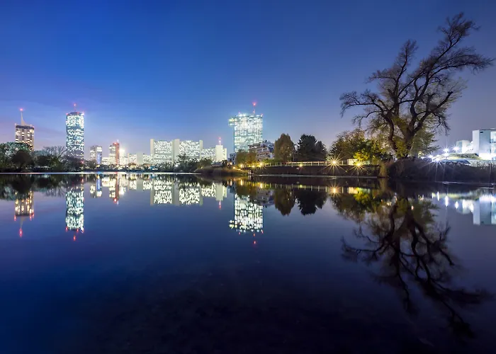Strandhotel Alte Donau Hotel