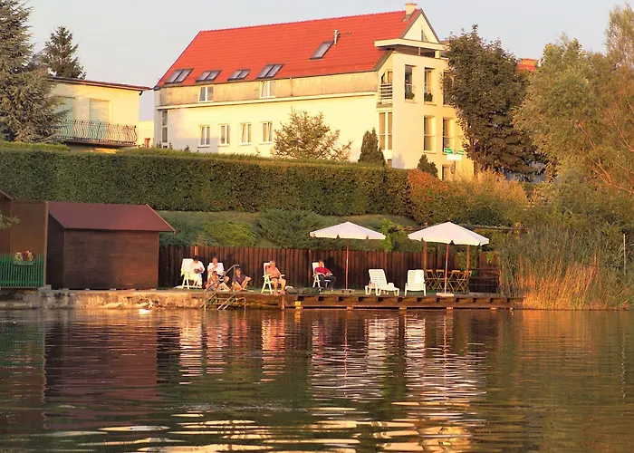 Strandhotel Alte Donau Hotel